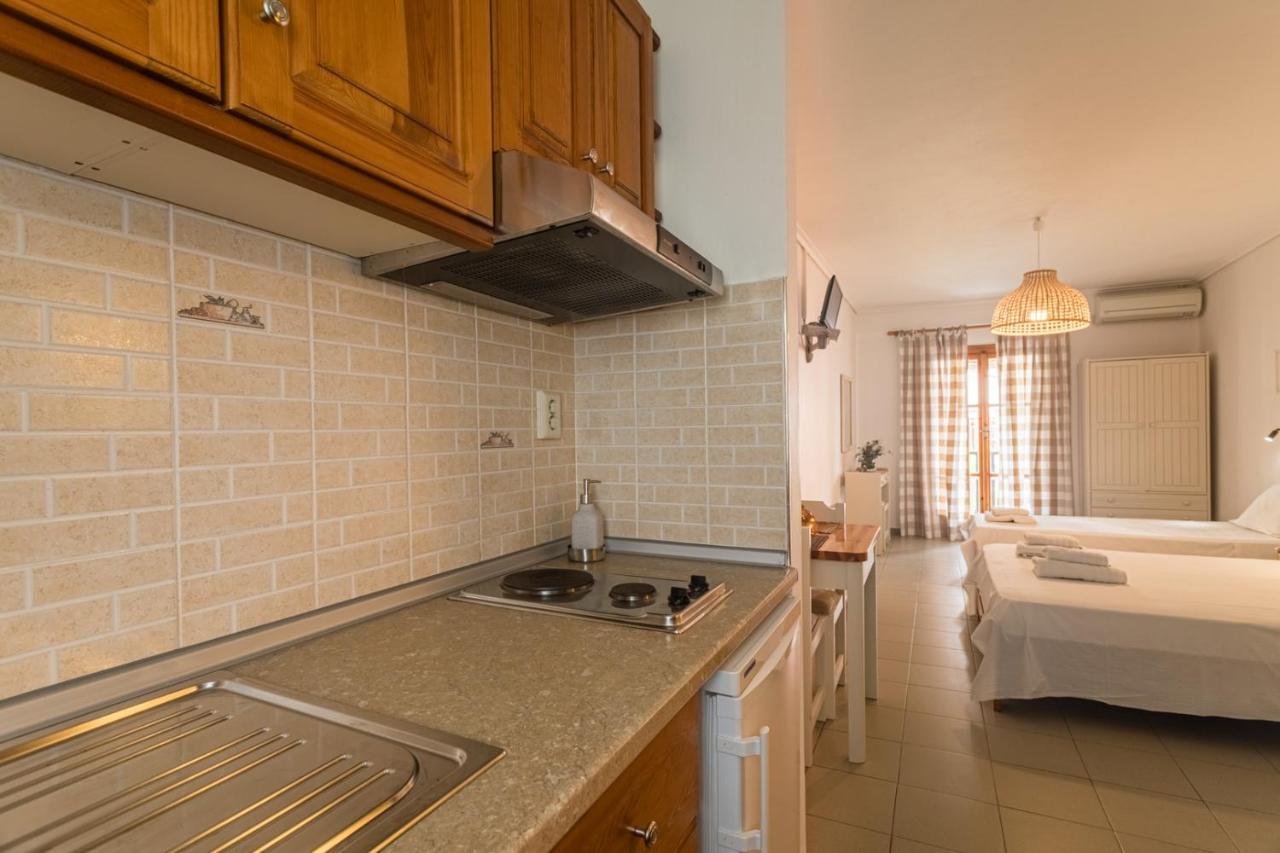 La Strada Studios Kardamyli Exteriér fotografie